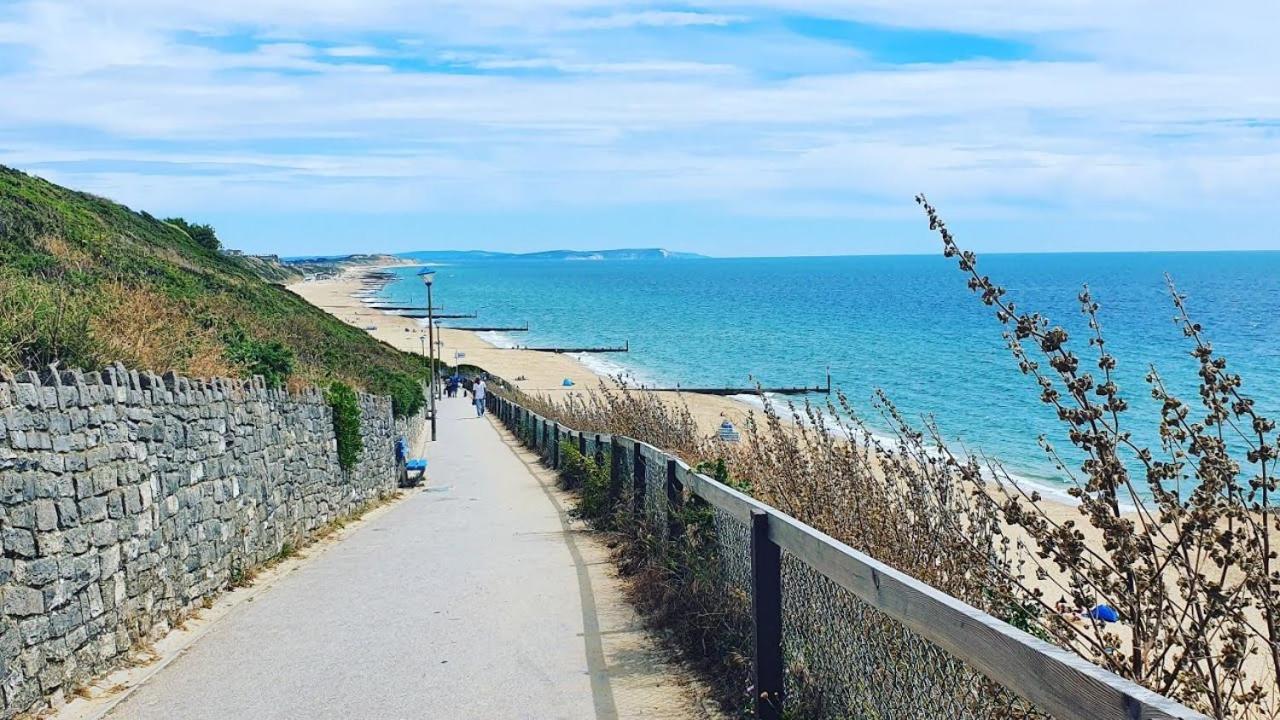 Large En-suite By The Bournemouth