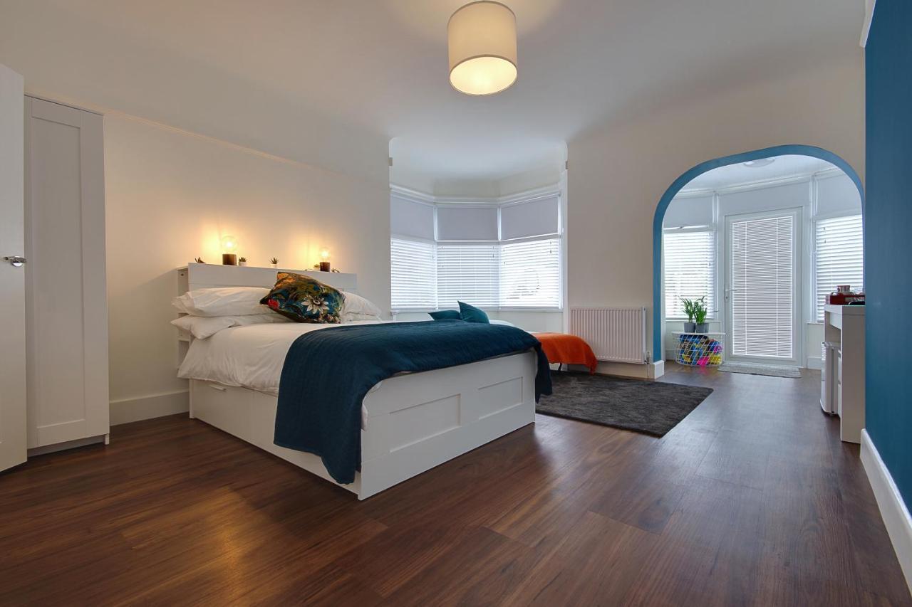 Large En-suite By The Bournemouth