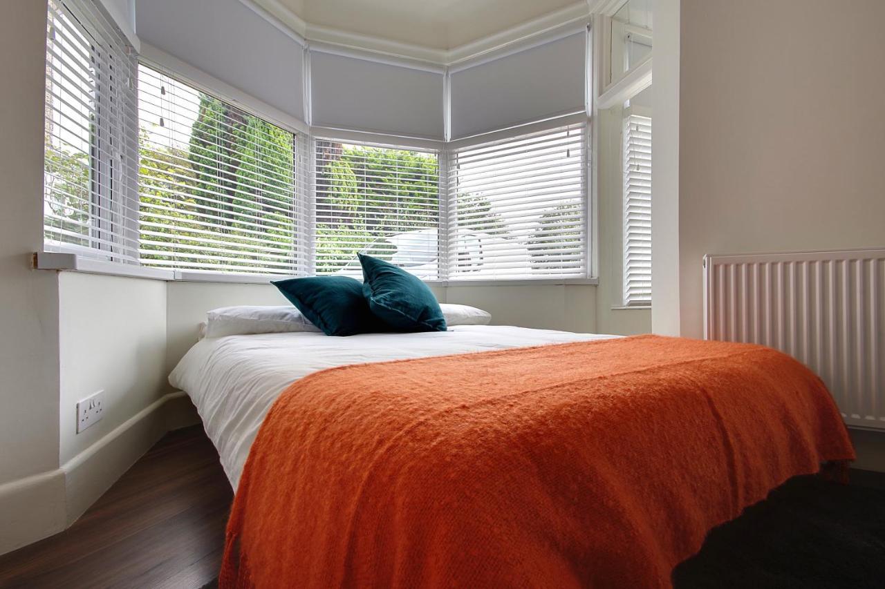 Homestay Large En-suite By The